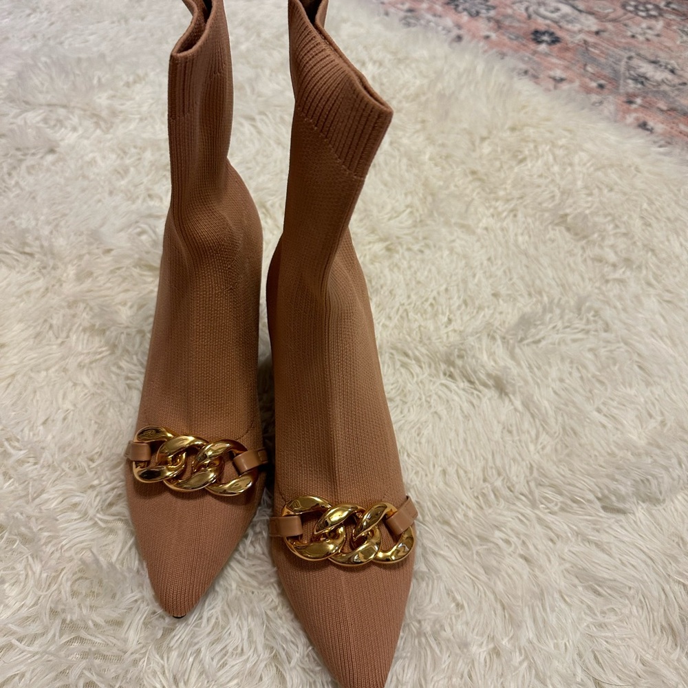 Pointed Toe Knit Sock Boots with Gold Chain Accent - Brown